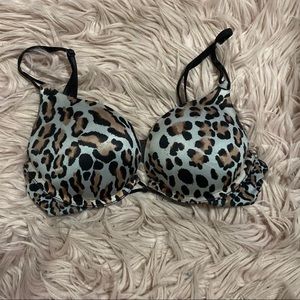 Victoria’s Secret Bombshell Bra 32A